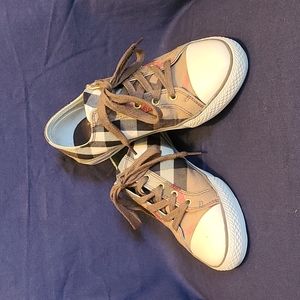 Burberry sneakers, size 39